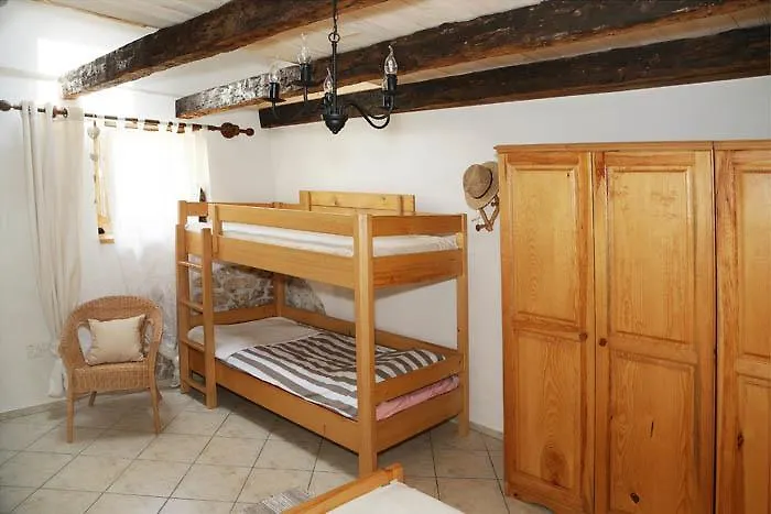 Lovely Stone Cottage Pomer Croatia